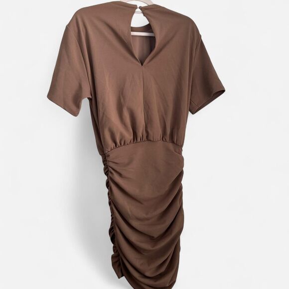 Abercrombie & Fitch Taupe Ruched Mini Dress – Bodycon Short Sleeve Neutral xs - Picture 3 of 8
